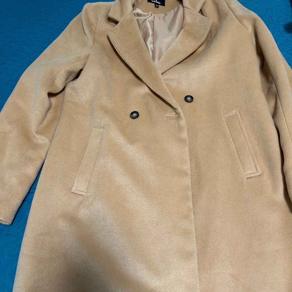 Lulu's Classic Tan Trench Coat